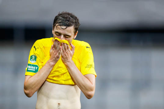 Jönköpings Jetmir Haliti deppar