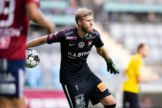 Örgrytes målvakt Fredrik Andersson