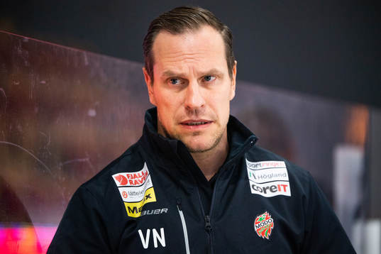 Modos tränare Ville Nieminen