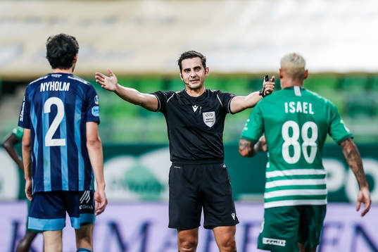 Referee Fedayi San