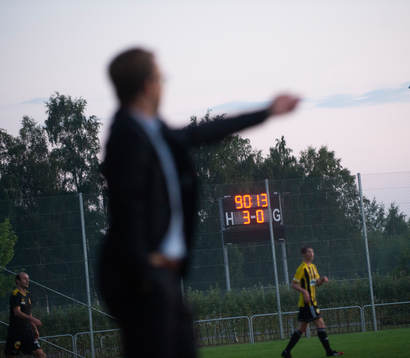 IFK Hässleholms tränare Jonas Jönsson i matchen mellan