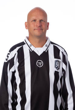 Linjedomare Roland Gille