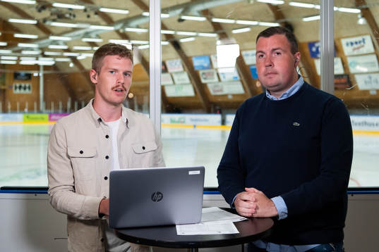 Expressens Adam Johansson och Johan Svensson innan