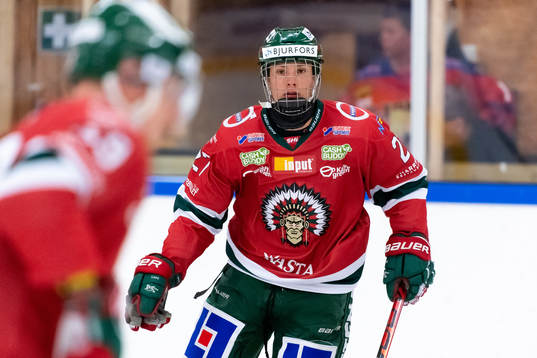Frölundas Fabian Lysell innan träningsmatchen i ishockey