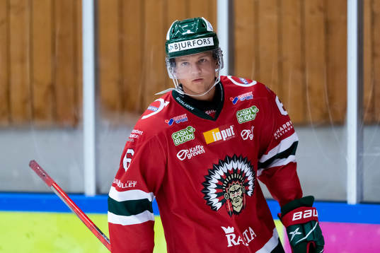 Frölundas Mattias Norlinder innan träningsmatchen i
