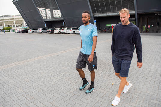 Malmö FFs Isaac Kiese Thelin och Ola Toivonen