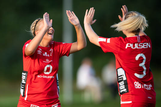 Elfsborgs Ebba Johansson jublar