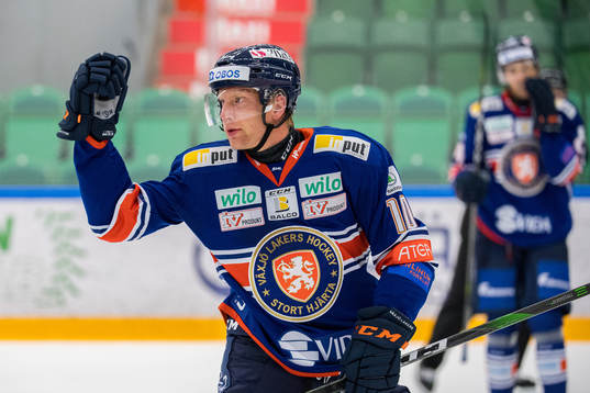 Växjös Richard Gynge jublar
