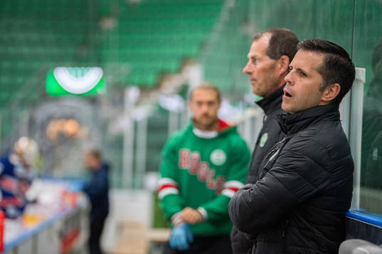 Rögles assisterande tränare Cory Murphy