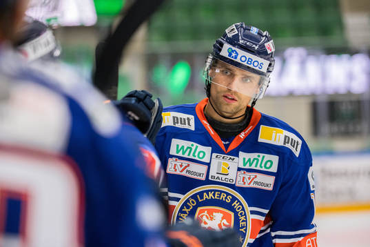 Växjös Emil Pettersson jublar