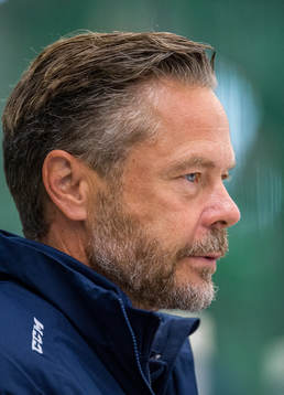 Växjös assisterande tränare Fredrik Hellgren