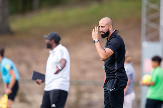 Högaborgs tränare Akram Mansour