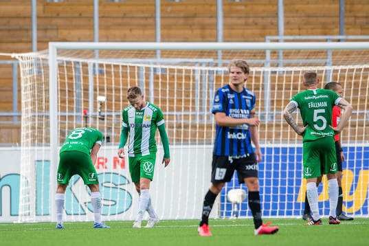 Hammarbys Dennis Widgren deppar