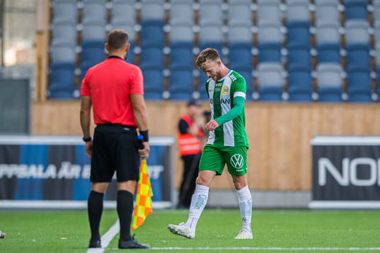 Hammarbys Dennis Widgren deppar