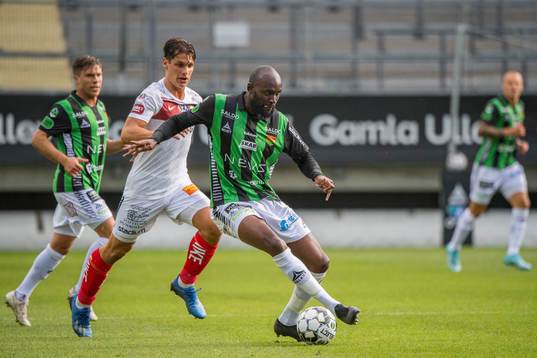 Örgrytes Kevin Ackermann och GAIS Borins Lumbana