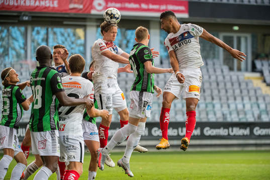 Örgrytes Anton Lans och Ailton Jose Almeida mot GAIS