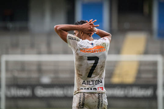 Örgrytes Ailton Jose Almeida deppar