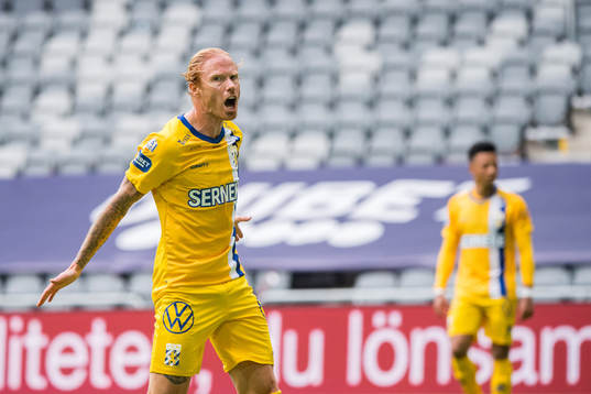 IFK Göteborgs Alexander Farnerud jublar