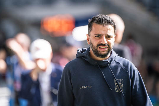 IFK Göteborgs tränare Poya Asbaghi