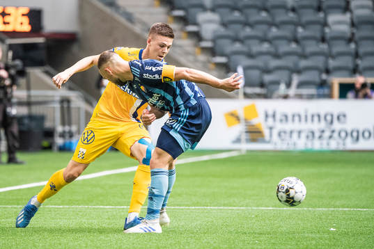 IFK Göteborgs Emil Holm och Djurgårdens Jesper Karlström