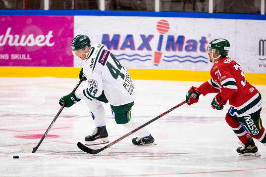 Färjestads Jacob Peterson och Frölundas Nicklas Lasu
