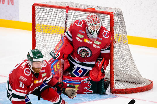 Frölundas Jens Olsson och målvakt Niklas Rubin