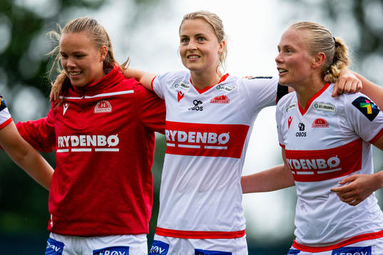 Ingrid Marie Spord and Guro Bergsvand of Sandviken