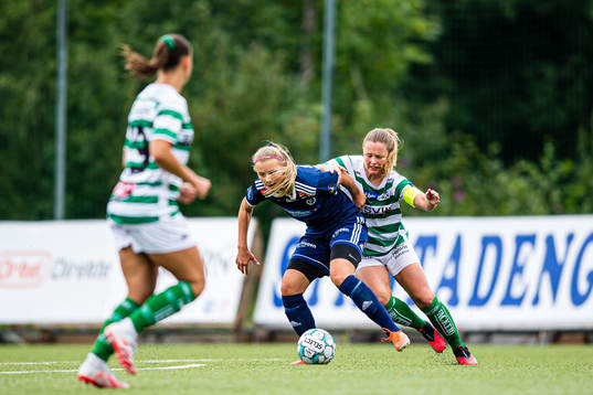 Mille Marie Fjeld Stenerud of Fart and Maren Volden