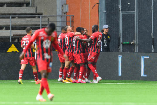 Östersunds Blair Turgott jublar