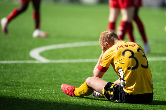 Elfsborgs Sivert Heltne Nilsen deppar
