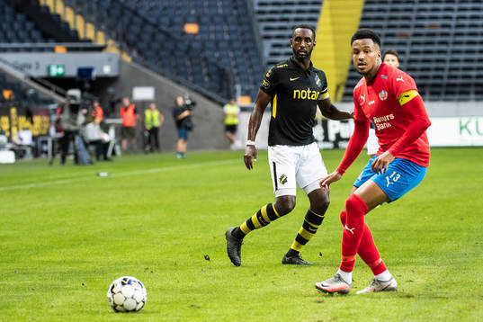 s Henok Goitom och Helsingborgs Martin Olsson
