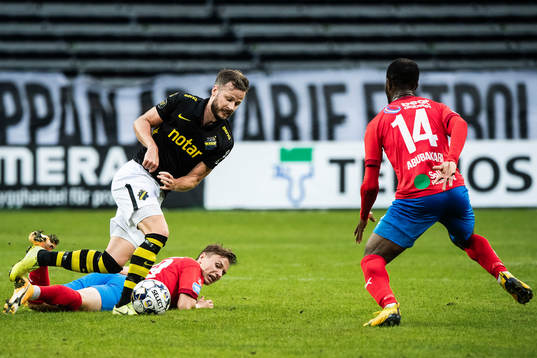 s Robert Lundström och Helsingborgs Alex Timossi