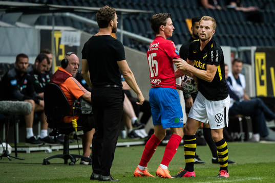 s Sebastian Larsson