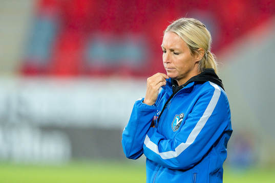 Växjös tränare Maria Nilsson deppar