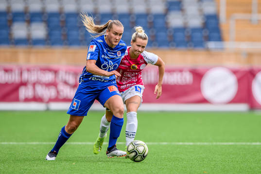 Örebros Freja Olofssonoch Uppsalas Marika Bergman Lundin