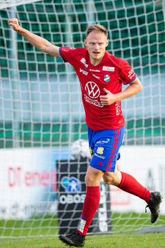 Östers Simon Alexandersson jublar
