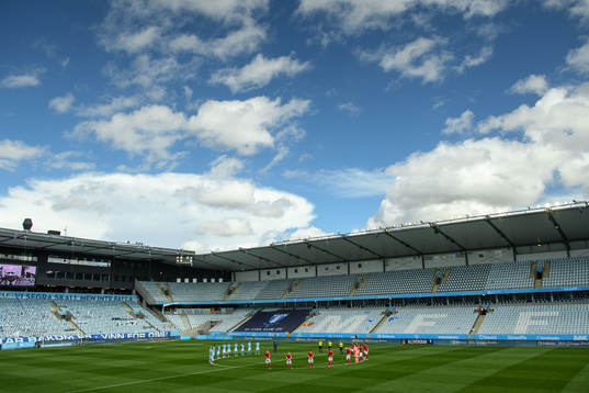 Spelarna samlas
