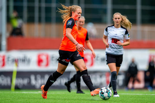 Thea Notland of Åsane