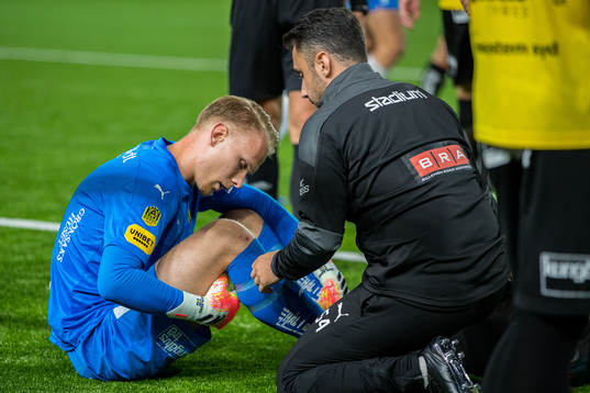 Häckens målvakt Pontus Dahlberg har ont
