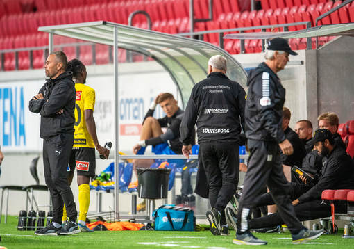 Mjällbys tränare Marcus Lantz och Kalmars tränare Nanne