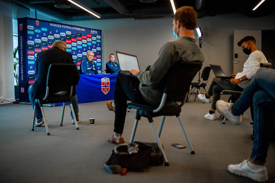 Lars Lagerbäck, head coach of Norway, and Per Joar Hansen,