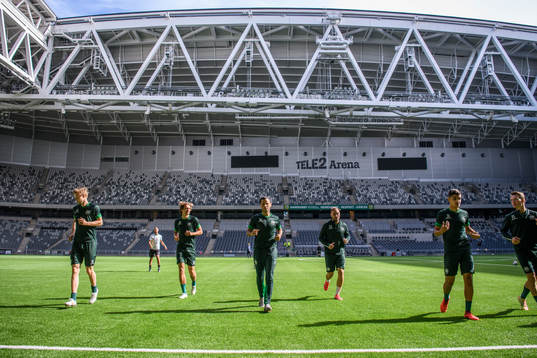 Hammarbys Tim Söderström (v), Kalle Björklund, Mohanad