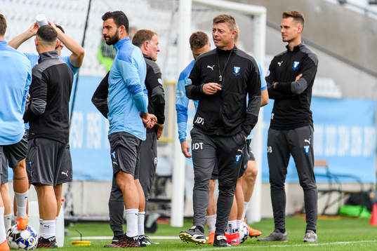 Jon Dahl Tomasson, head coach and Daniel Bäckström,