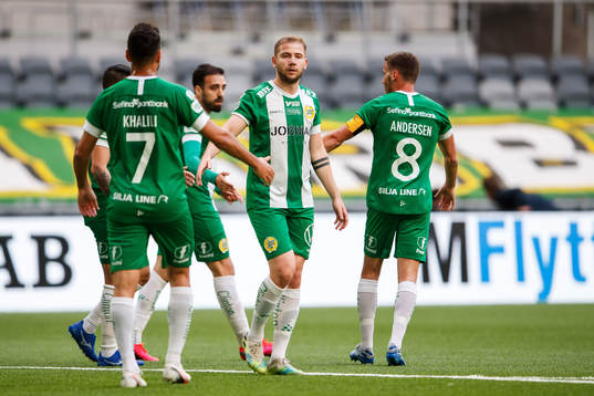 Abdul Khalili celebrate with Imad Khalili, Darijan Bojanic
