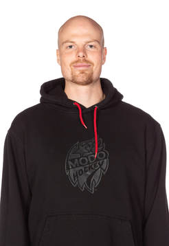 Modos massör Tobias Nordin