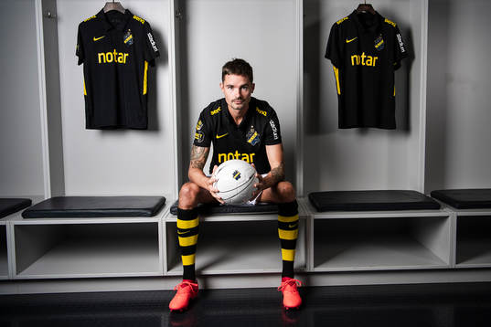 Mikael Lustig