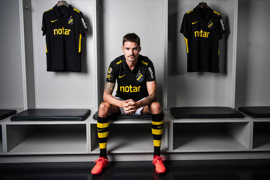 Mikael Lustig