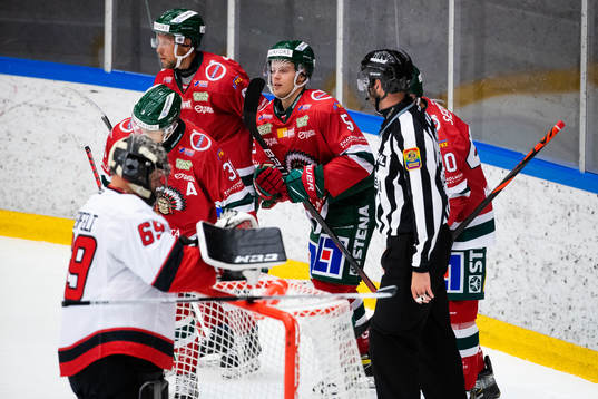 Frölundas Filip Johansson jublar