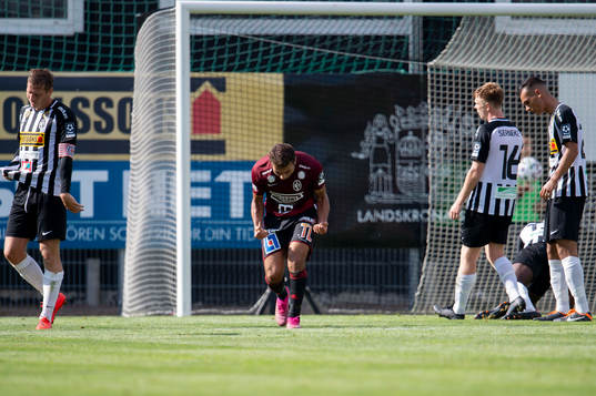 Assyriska Tarek Alnator jublar