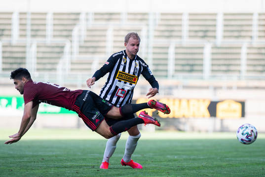 Landskronas Jonathan Asp och Assyriska Zackarias Faour